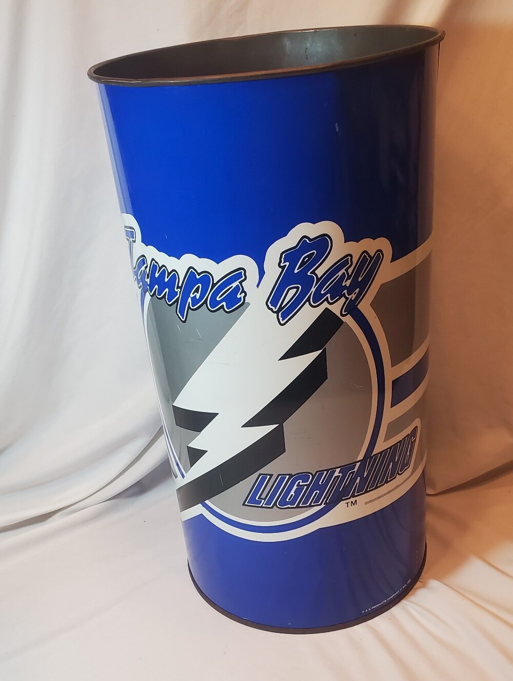 Tampa Bay Lightning Vtg 1991 Inaugural Season Distressed Metal Trash Can, 19"T